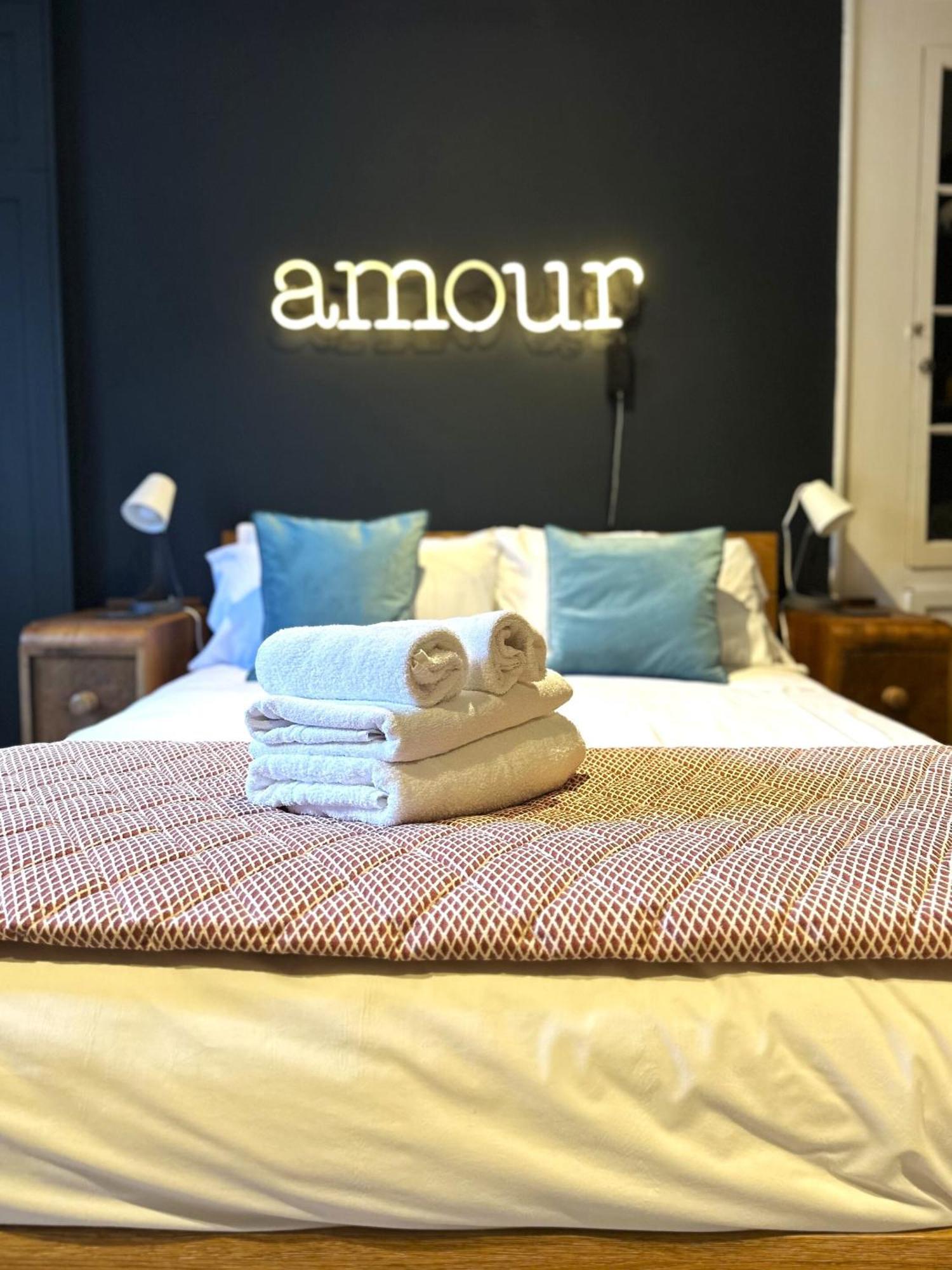 Unique Clifton Apartment On Historic Crescent Bristol Kamer foto