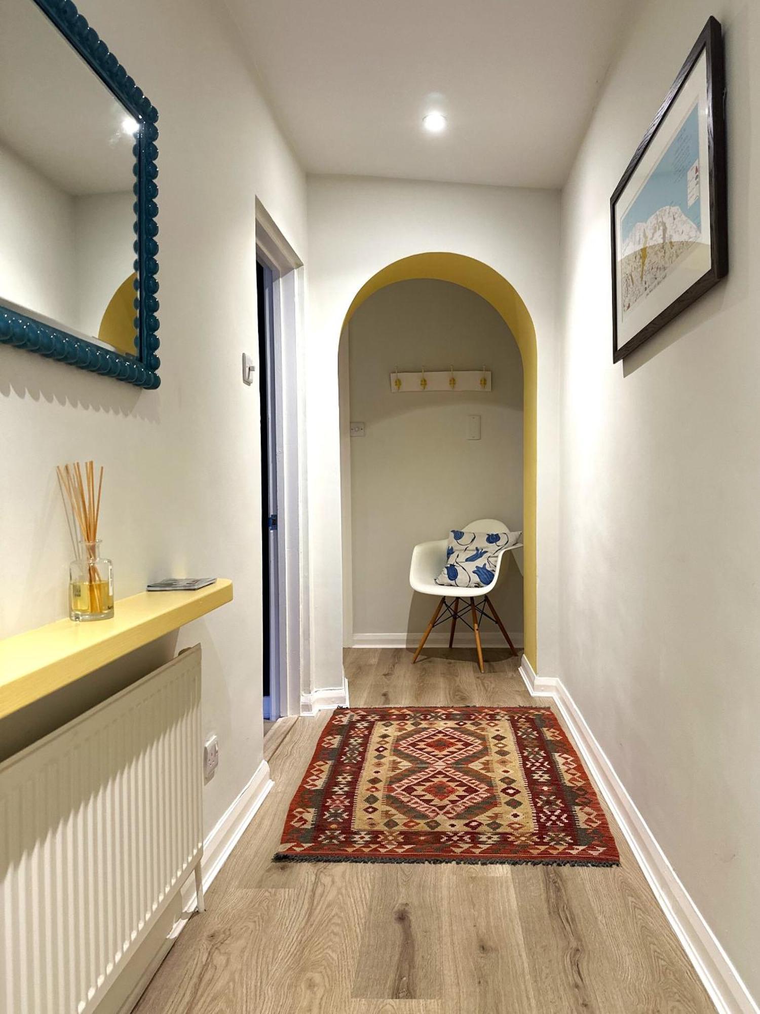 Unique Clifton Apartment On Historic Crescent Bristol Kamer foto